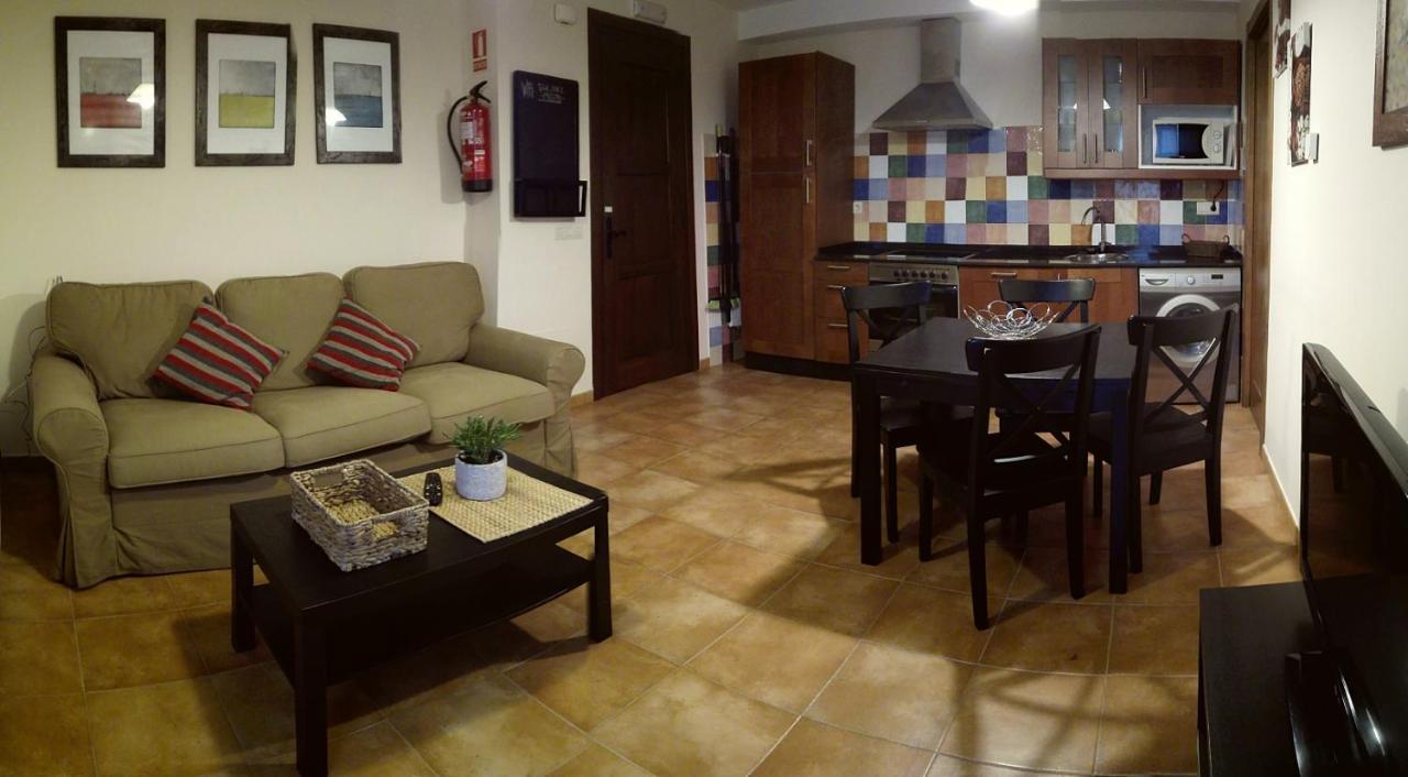 Apartamentos Rurales Casanova 塔皮亚德卡萨列戈 外观 照片