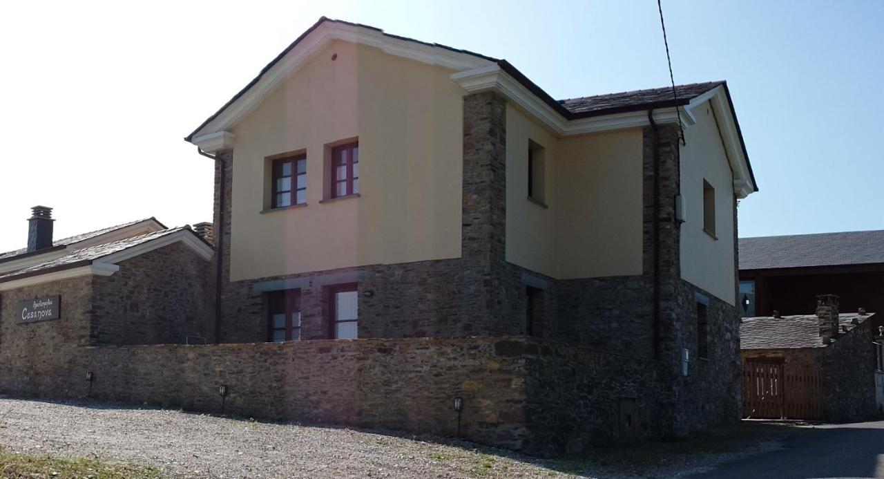 Apartamentos Rurales Casanova 塔皮亚德卡萨列戈 外观 照片